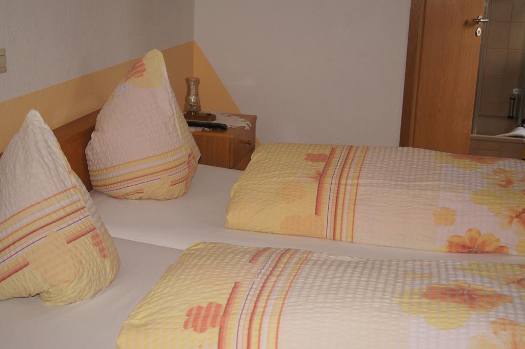 Hotel Krone Neresheim Εξωτερικό φωτογραφία